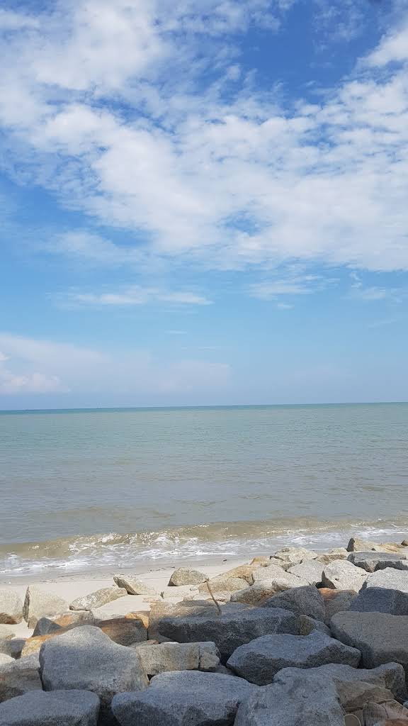 Pantai Tanjung Medang thumbnail 3